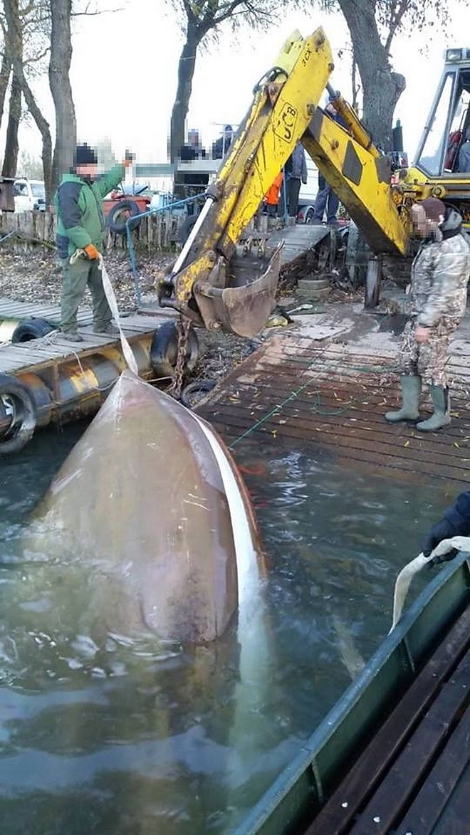 horgaszok3_beleestek_jeghideg.jpg horgaszok3_beleestek_jeghideg.jpg