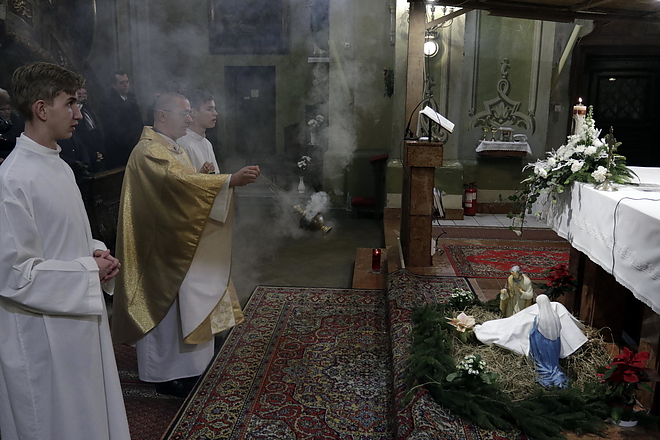 ejfeli_mise_181225_vcs_03.jpg ejfeli_mise_181225_vcs_03.jpg