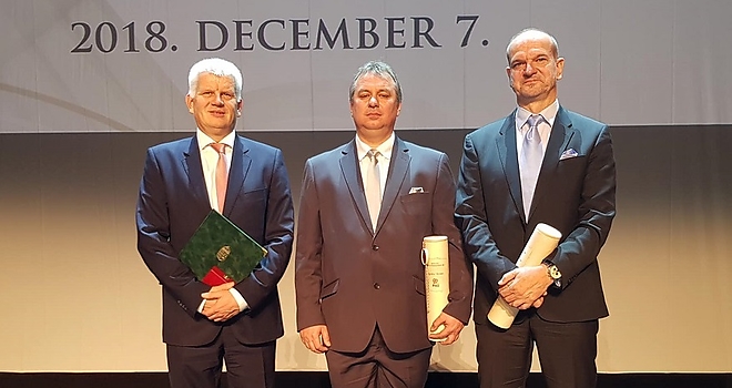 sandor_attila_magyar_gazdasagert_dij_vosz_1.jpg sandor_attila_magyar_gazdasagert_dij_vosz_1.jpg