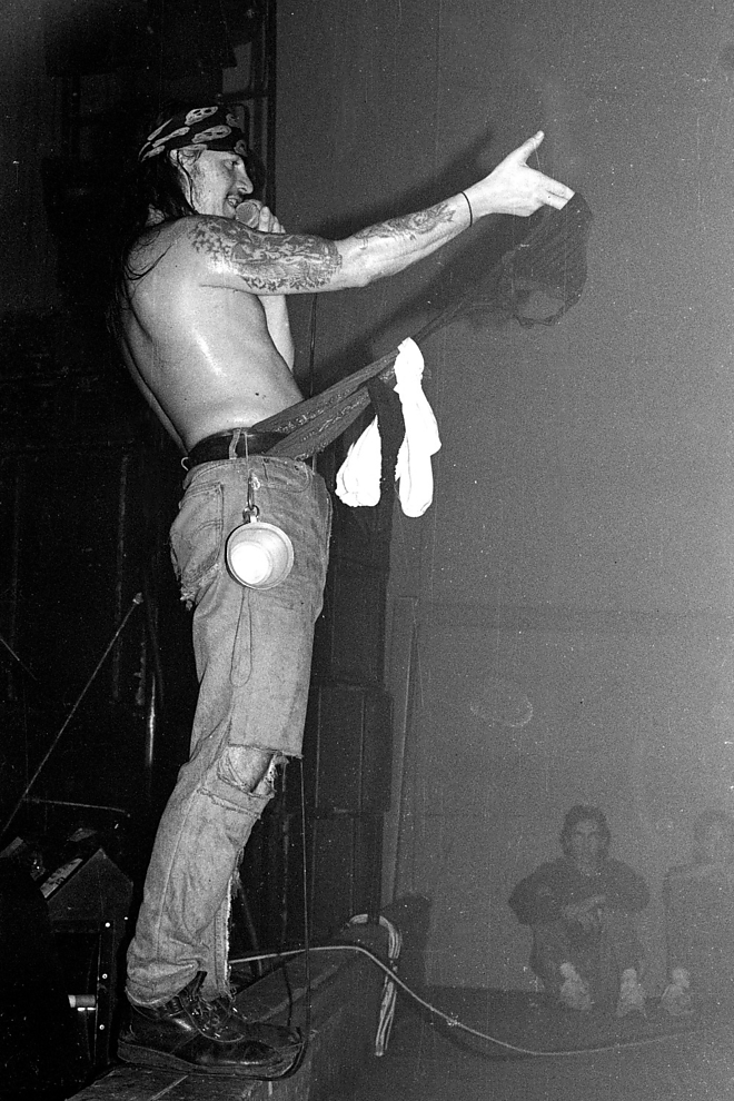 action23.jpg action23.jpg