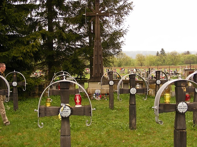 gorlice_temetok_tizes_honvedek_5.jpg gorlice_temetok_tizes_honvedek_5.jpg