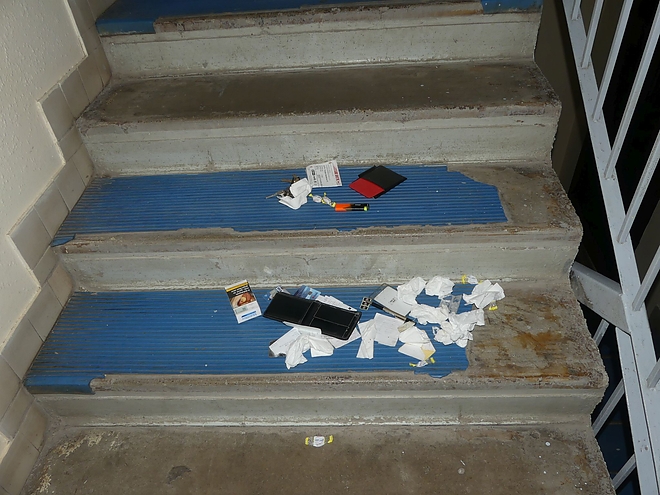 lepcsohaz_lopas_rablas.jpg lepcsohaz_lopas_rablas.jpg