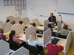 nyelvilabor.jpg