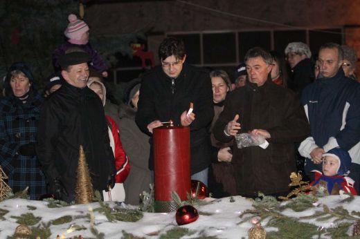 adventgyertya2_2010.jpg