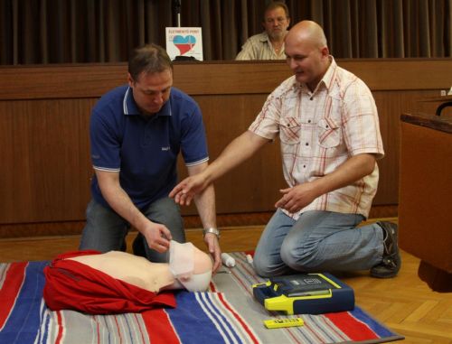defibrillator_rendorseg2.jpg