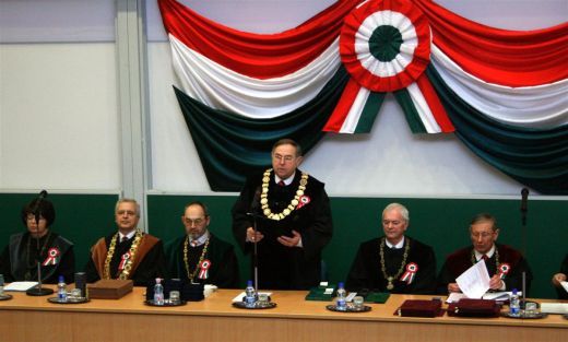 egyetemunnep2.jpg