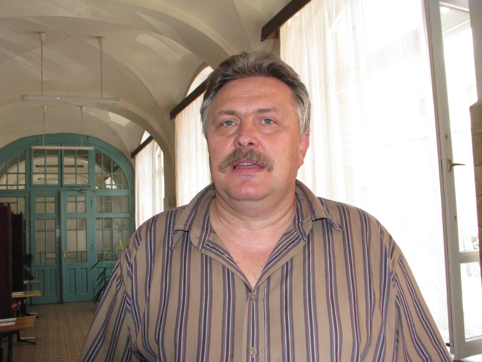foldes_veres_pal.jpg