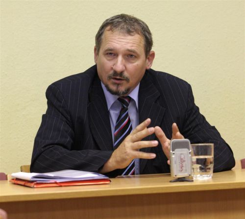 gur-1.jpg