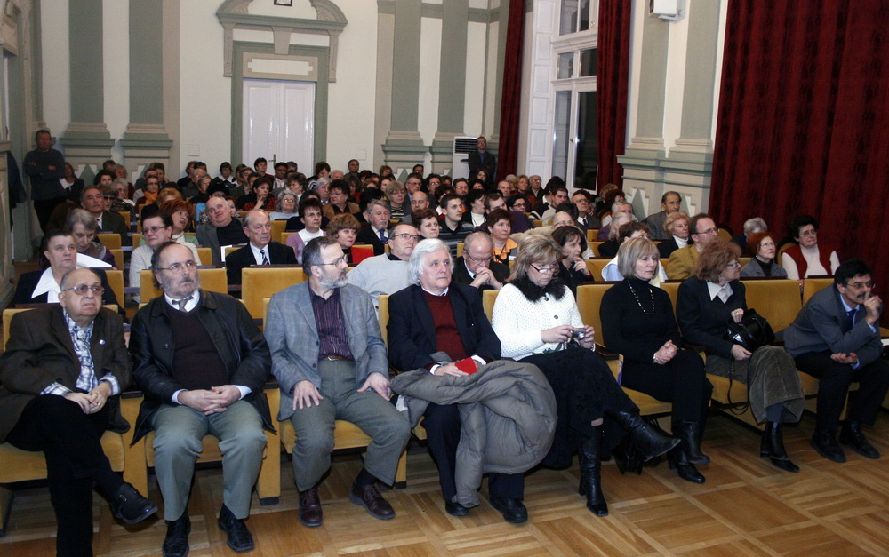 kdnp_kozoktforum2.jpg