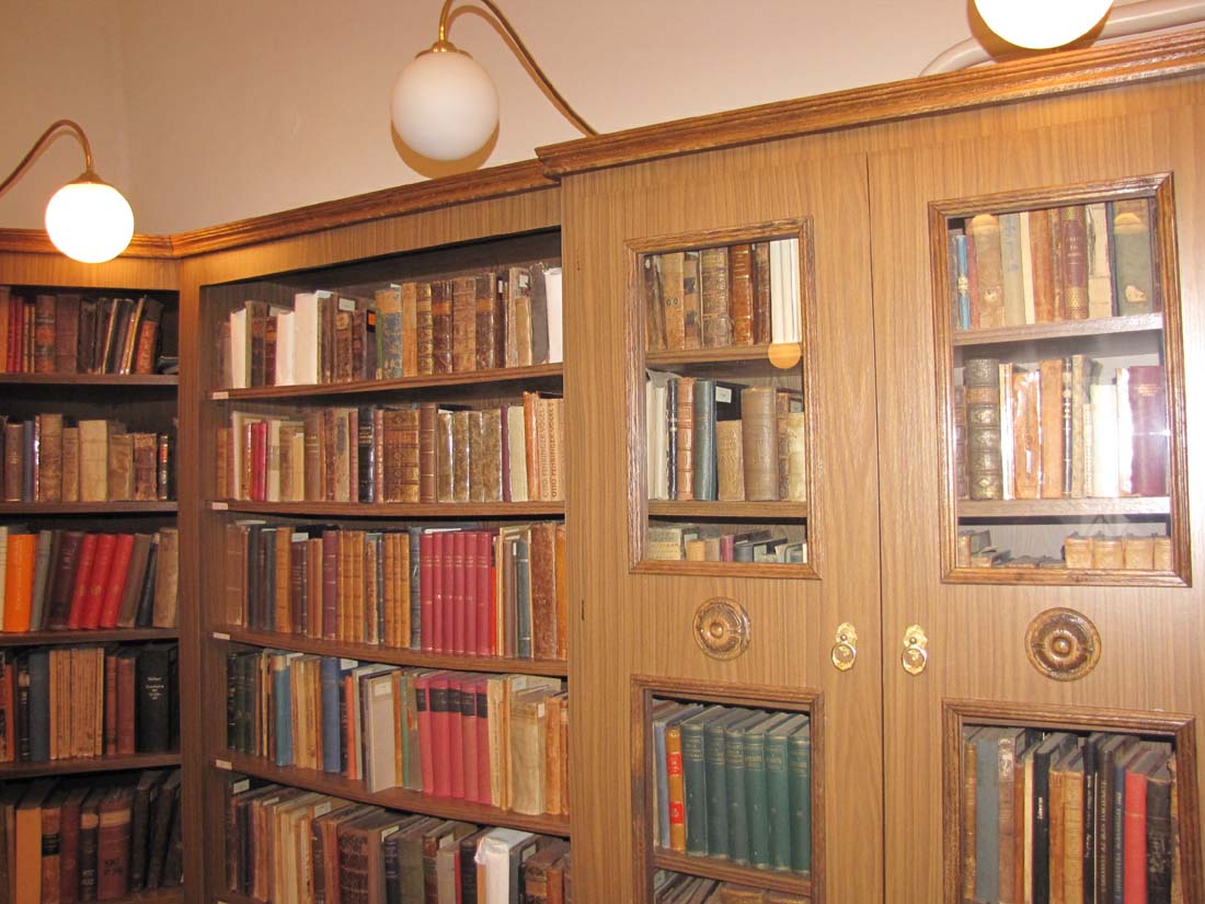 knyvtr_kodex_0687_kicsi.jpg