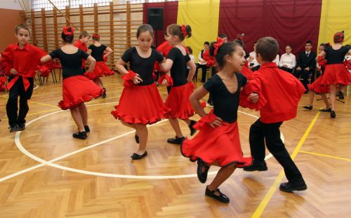 konyves_kalman_iskola2.jpg