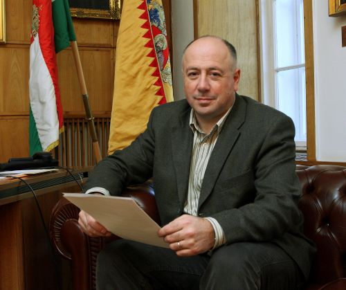 kriza1-kicsi.jpg