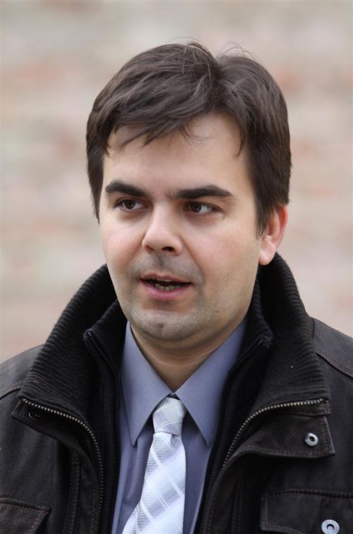 nehez_karoly_2010_nov.jpg