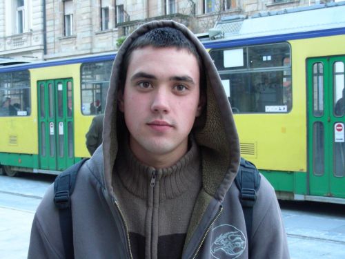 olvasok_villamosnov_04.jpg