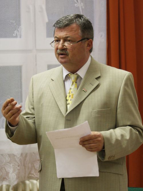 sebestyen-forum.jpg