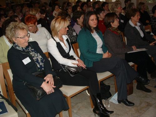 szegenyseg_konf2.jpg