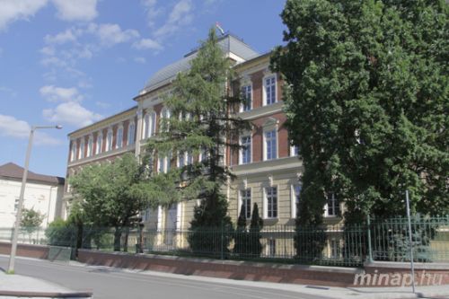 00008_levai_ja_img_4830.jpg