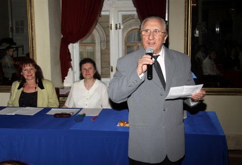 01operavetelkedo-120519ml_7.jpg