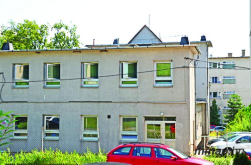 08_kepeslap_szemeszet_0817_fkcs.jpg
