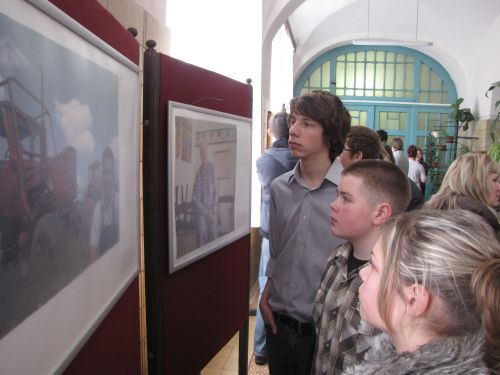 100_legszegenyebb_120207_foldes_ki_2.jpg
