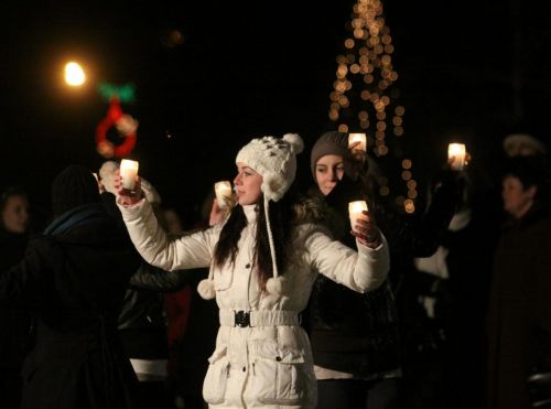 advent_az_avason_121213_ja_11.jpg