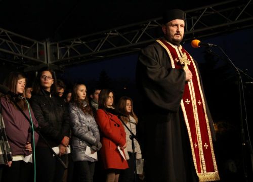 adventi-gyergyagyujtas_121202ml_06.jpg