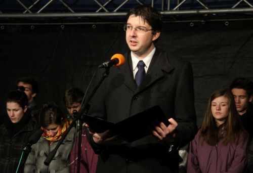 adventi-gyergyagyujtas_121202ml_07.jpg