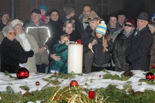 adventi-gyertyagyujtas_121216ml_31.jpg