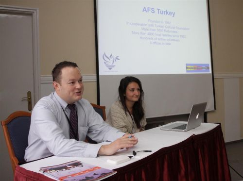 afs-111009ml_1.jpg