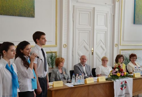 apoloknapja_130508_fkcs_8.jpg