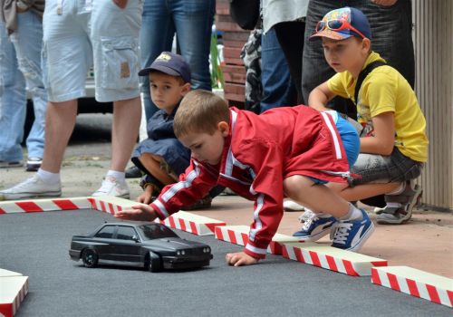 auto_fesztival_130629_fkcs_10.jpg