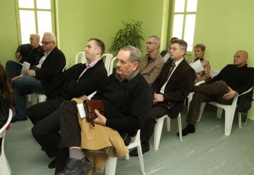 autoklub_barlangfurdo_130312_ja_3.jpg