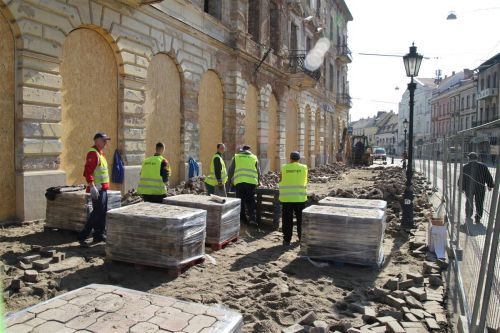 avas_szallo_20130415_fa_4.jpg