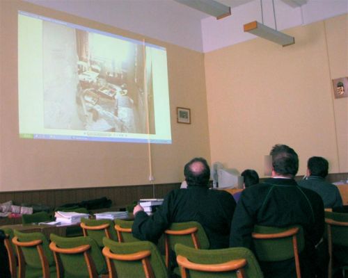 avaspanel_130211_csl.jpg