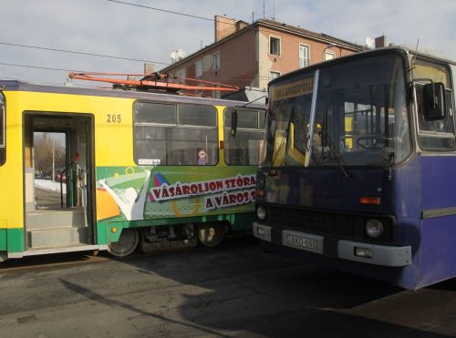 baleset_bajcsy_korosi_120221_ja_1.jpg