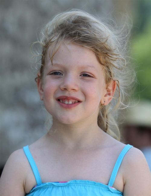 balogh_hanna_110609_ja_1.jpg