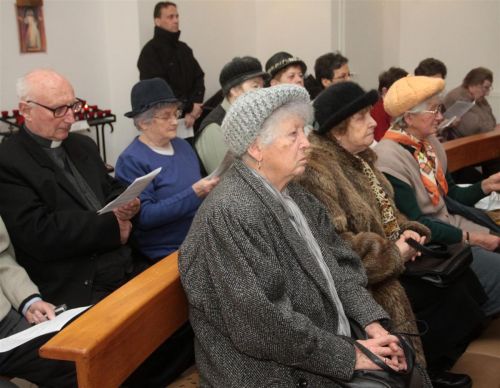 betegek_vilagnapja_megyei_korhaz_kapolna_130211_ja_3.jpg