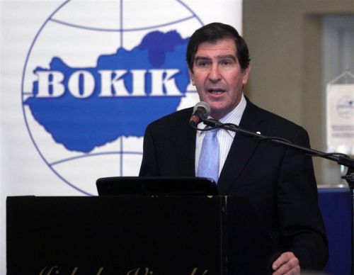 bokik_kuldottgy_130403_ja.jpg