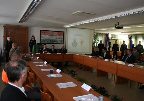 bukk_mentocsoport_121108_fa_8.jpg