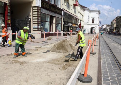 burkolatcsere_szechenyi_130624_ja_4.jpg