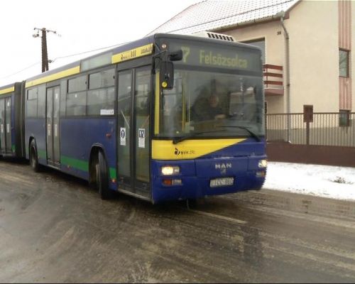 buszmegallo2.jpg