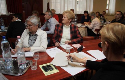 civilek-palyazok_121127ml_2.jpg