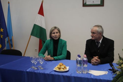 csobor_katalin_bv_intezet_130308_ja_3.jpg