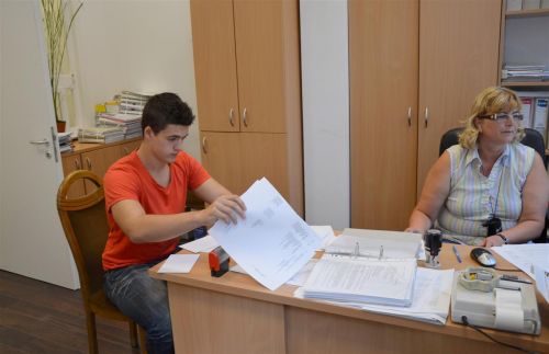 diakmunka_varoshaza_130705_fkcs_4.jpg