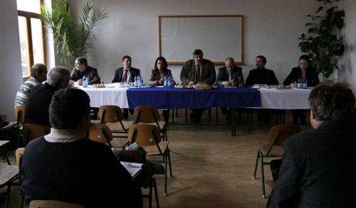 digep-aram-forum-111228ml_10.jpg