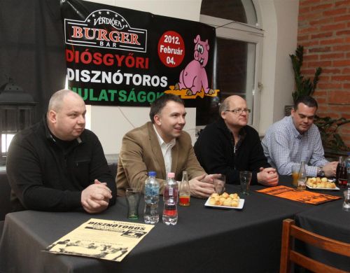 diosgyori_disznotor_120201_ja_3.jpg