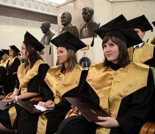 diploma_oszto_130207ml_07.jpg