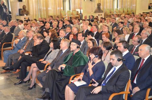diplomaosztas_miniszter_130628_fkcs_3.jpg