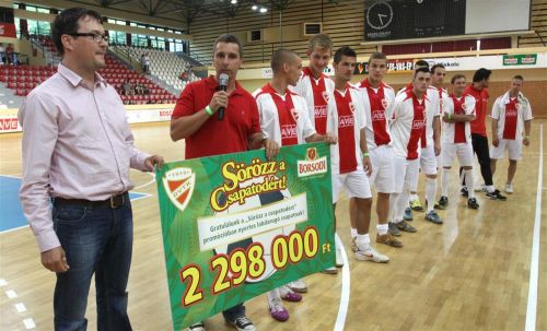 dvtk-jegesmacik-110629ml27.jpg