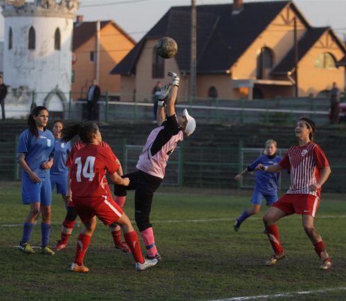 dvtk_venusz_monori_se_121115_ja_41.jpg